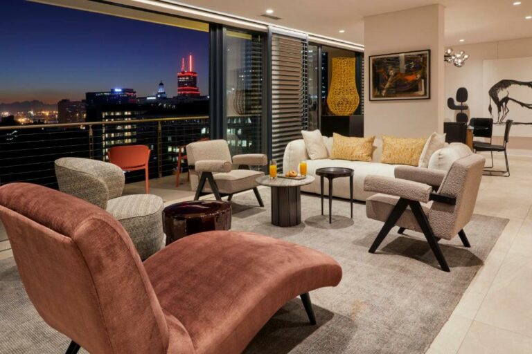 Cape Town Luxury Escapes Urban Charm Penthouse 16