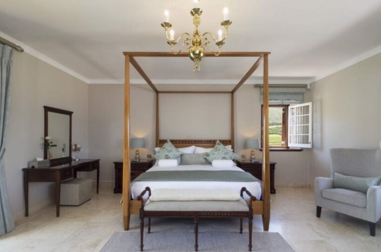 Quoin Rock Manor House