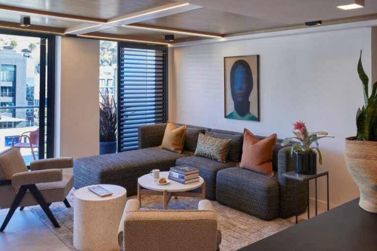 Cape Town Luxury Escapes De Waterkant Skyline 11