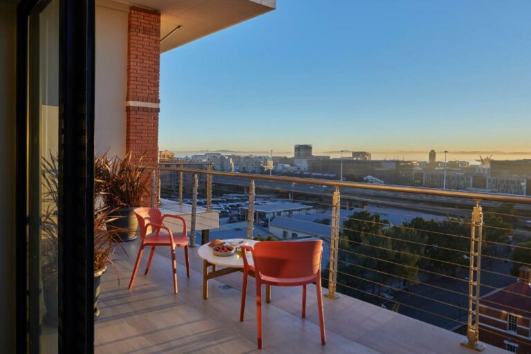 Cape Town Luxury Escapes Zephyra Penthouse 3