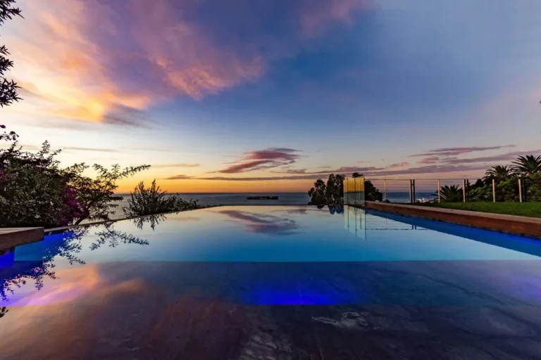 Cape Town Luxury Escapes Summer Breeze Imgi 54 04 Cape Luxury Res Summer Breeze Sunset