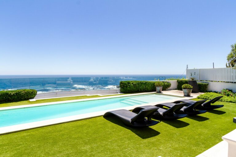 White Cliffs Villa11 Min