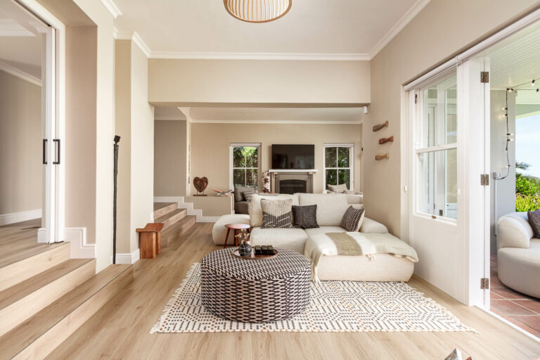 21 Sapphire Way L 50